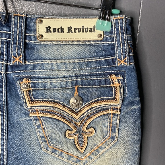 ROCK REVIVAL: Allegra Easy Flap Pocket Jean Shorts Size 27 - Picture 7 of 13